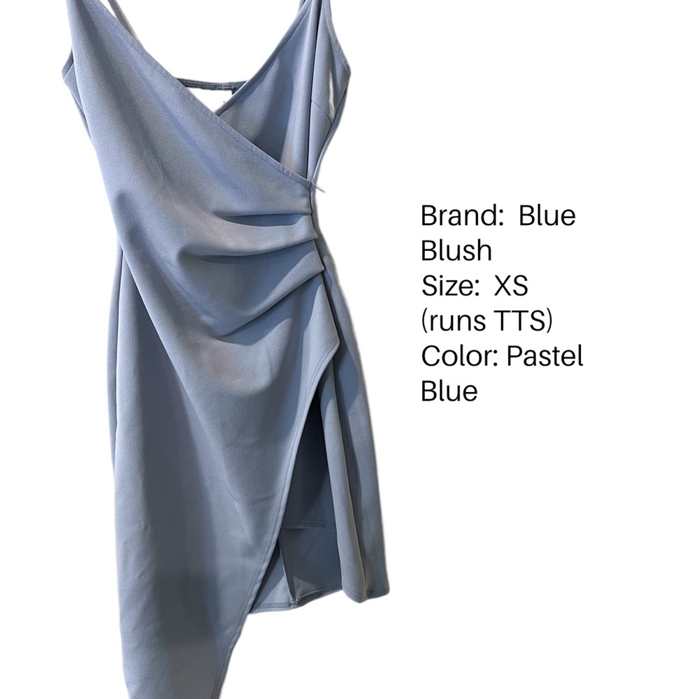 Sexy blue mini dress!